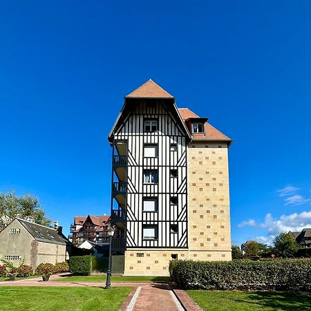 Studio En Rez De Jardin Deauville Centre Et Plage Exterior foto