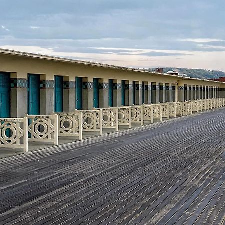 Studio En Rez De Jardin Deauville Centre Et Plage Exterior foto